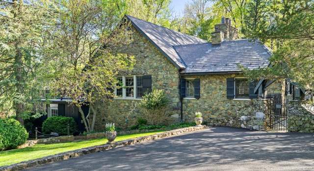 Photo of 17677 Raven Rocks Rd, Bluemont, VA 20135