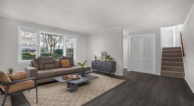 Photo of 5911 Otley Dr, Alexandria, VA 22310