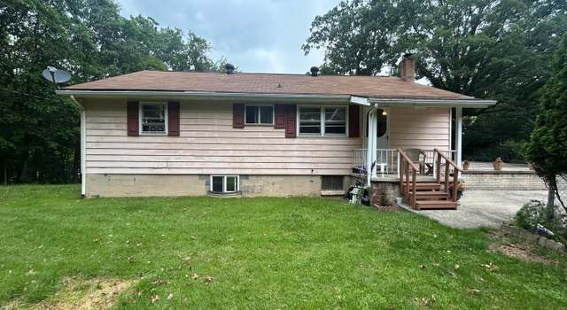 Photo of 10495 Knobley Rd, Keyser, WV 26726