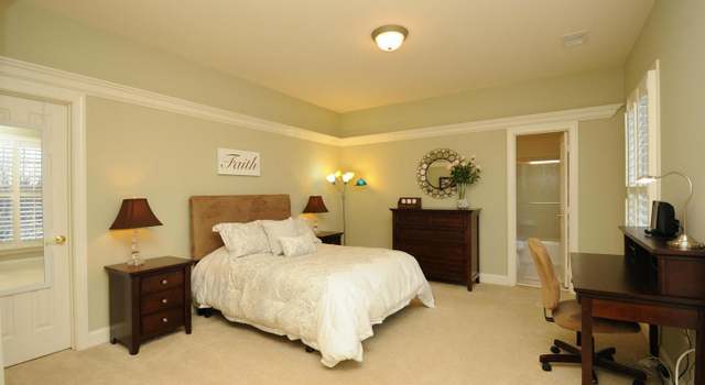 Photo of 22090 Auction Barn Dr, Ashburn, VA 20148
