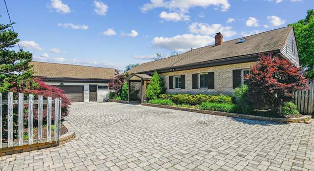Property at 3689 1st Ave, Edgewater, MD 21037, 6 beds, 3 baths