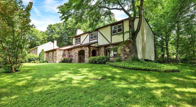 Photo of 542 Nottingham Dr, Yardley, PA 19067