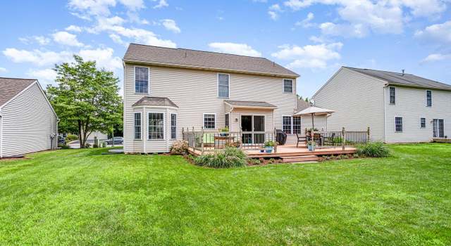 Photo of 212 Deerfield Ln, Lititz, PA 17543