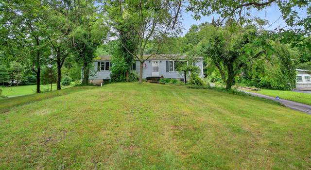 Photo of 1117 Grosstown Rd, Pottstown, PA 19464