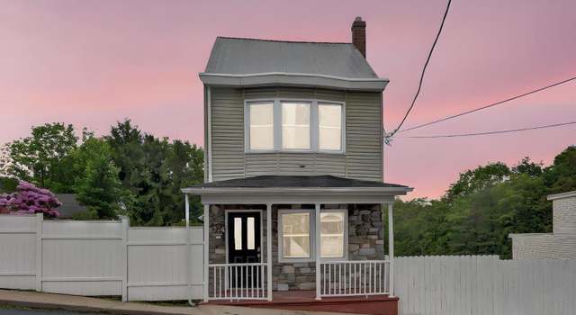 Photo of 526 Pine Hill St, Minersville, PA 17954