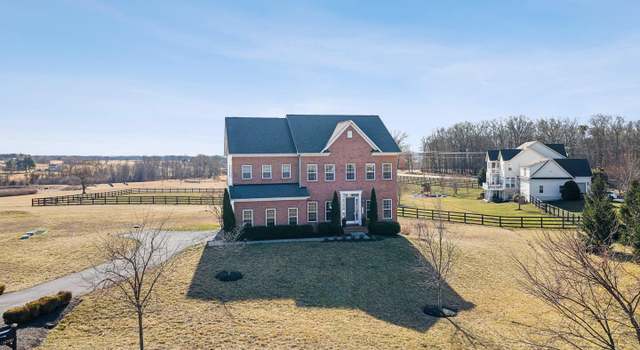 Photo of 14700 Falconaire Pl, Leesburg, VA 20176