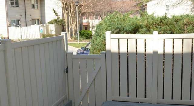 Photo of 2840 Chablis Cir Unit 11A, Woodbridge, VA 22192