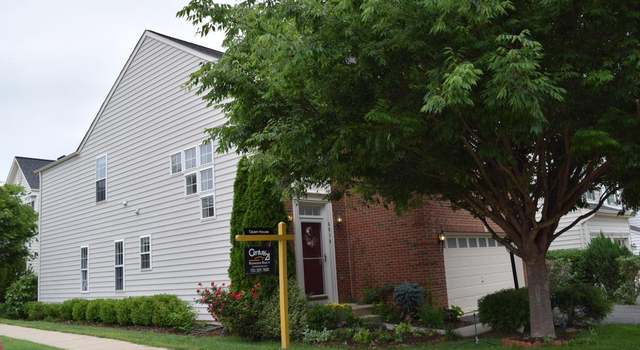 Photo of 6016 Preswell Ct, Gainesville, VA 20155