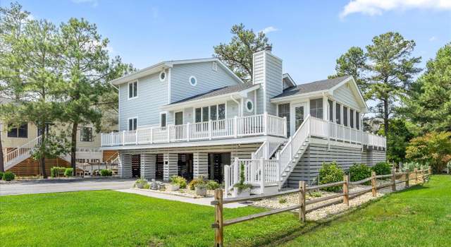 Photo of 917 Lake View Dr, Bethany Beach, DE 19930