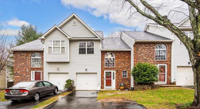 Photo of 813 Lily Ln, Ewing, NJ 08638