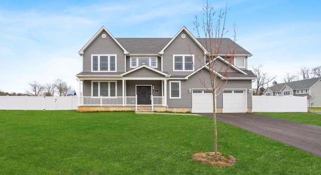 Photo of 4 Sander Way, Bayville, NJ 08721