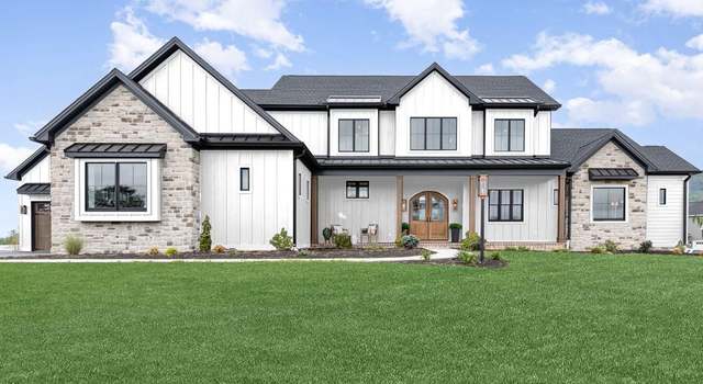 Photo of 10-1 Sailfish Dr, Mechanicsburg, PA 17050