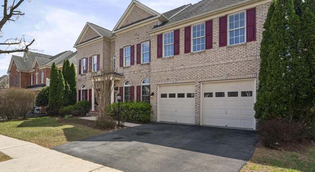 Photo of 43915 Kittiwake Dr, Leesburg, VA 20176