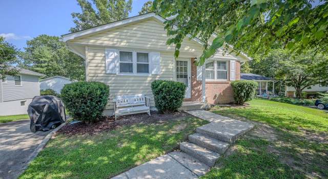 Property at 2893 Chalet Ct, Woodbridge, VA 22192, 3 beds, 2 baths