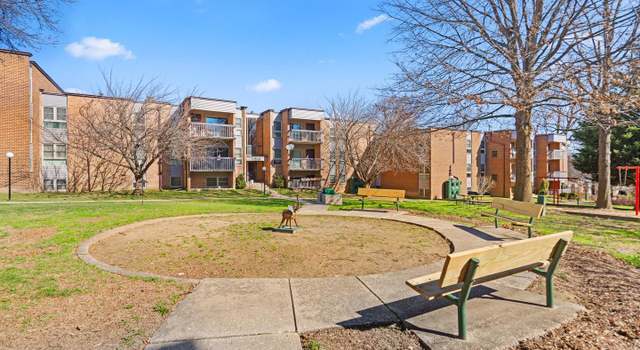 Photo of 2303 Greenery Ln Unit T-2-4, Silver Spring, MD 20906