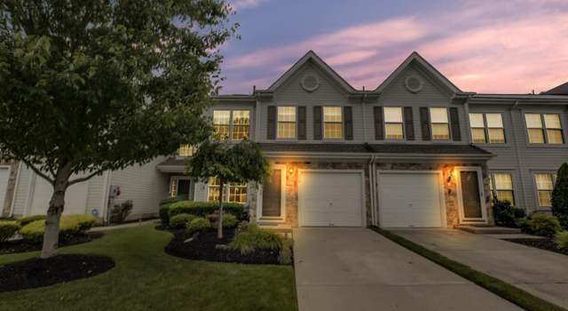 Photo of 172 Buckingham Way, Mount Laurel, NJ 08054