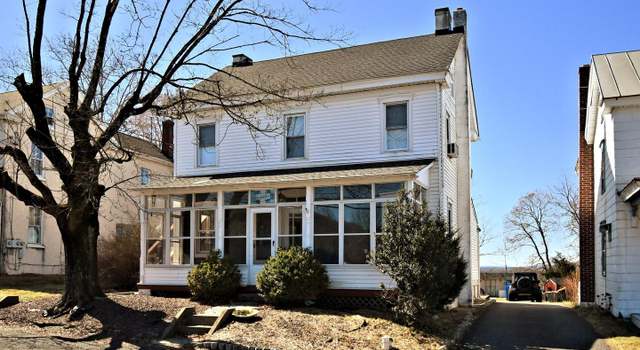 Photo of 108 Hoffmansville Rd, Sassamansville, PA 19472