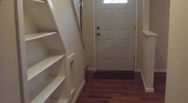 Photo of 17 Blair Rd, Fredericksburg, VA 22405