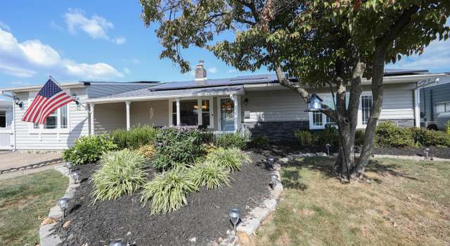 Photo of 42 Friendly Ln, Levittown, PA 19055