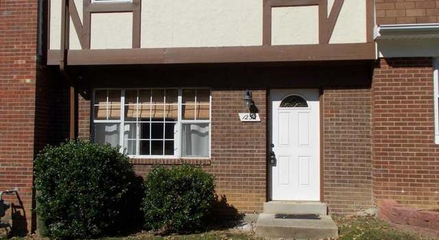 Photo of 1232 Thomas Jefferson Pl, Fredericksburg, VA 22405