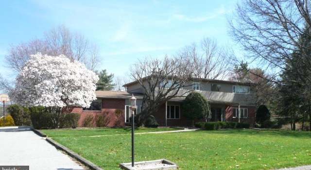 Photo of 8223 Maxine Cir, Pikesville, MD 21208