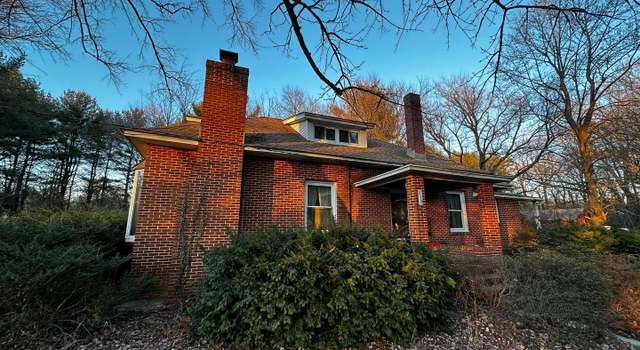 Photo of 859 Whisper Dr, Millersville, MD 21108