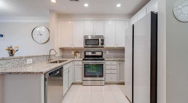 Photo of 2339 Kew Gardens Dr, Woodbridge, VA 22191