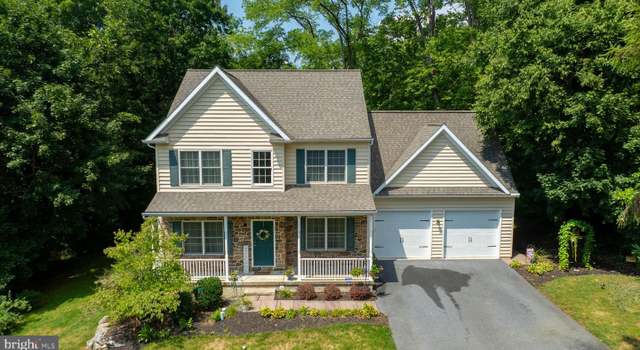 Photo of 4 Aspen Ct, Lancaster, PA 17603