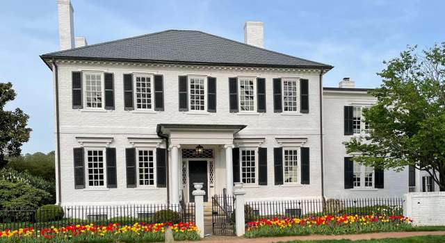 Photo of 213 Caroline St, Fredericksburg, VA 22401