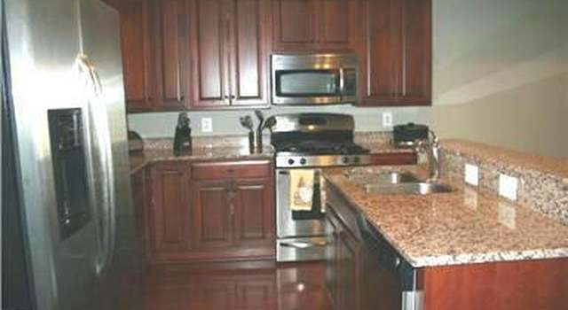 Photo of 2258 Margraf Cir #406, Woodbridge, VA 22191