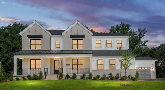 Photo of 12318 Woody Ln, Gaithersburg, MD 20878