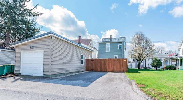 Photo of 365 E Catherine St, Chambersburg, PA 17201