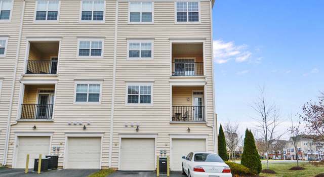 Photo of 22642 Verde Gate Ter Unit 4G, Ashburn, VA 20148