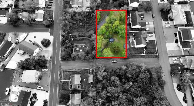 Photo of 2 Anchor Dr, Waretown, NJ 08758