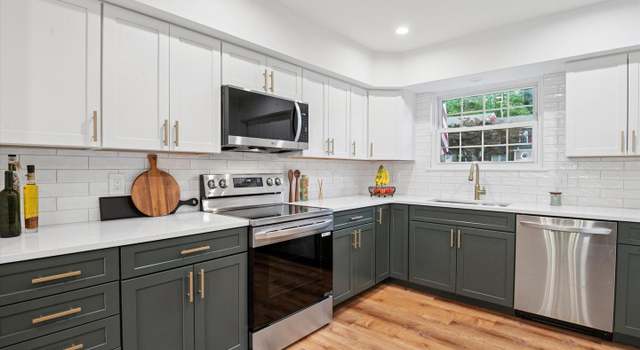 Photo of 2566 Dupont St, Coatesville, PA 19320