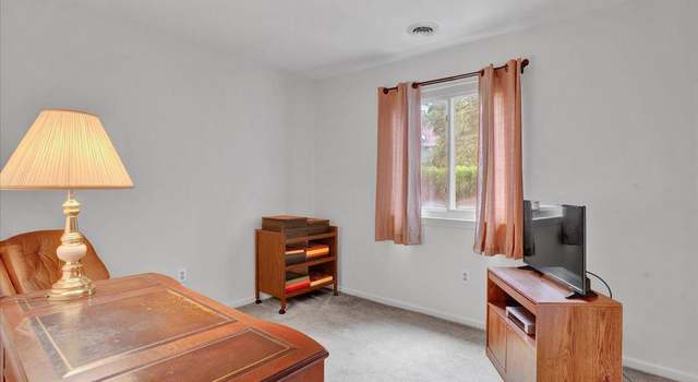 Photo of 346 Green Meadow Ln, Horsham, PA 19044