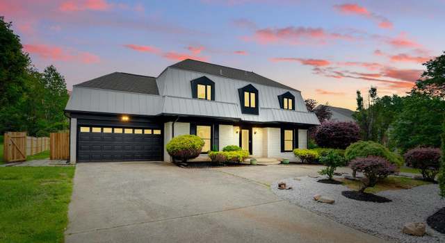 Photo of 7434 Mason Ln, Falls Church, VA 22042