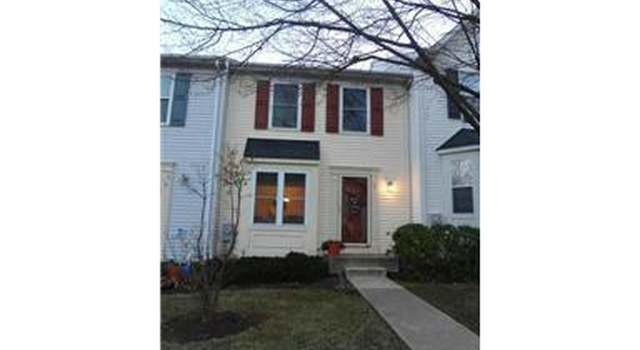 Photo of 7 Lanhill Ct, Baltimore, MD 21227