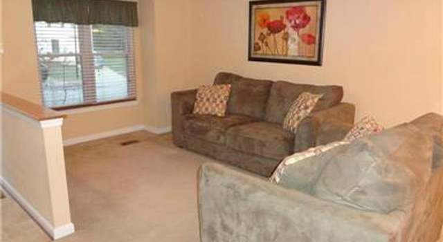 Photo of 7 Lanhill Ct, Baltimore, MD 21227