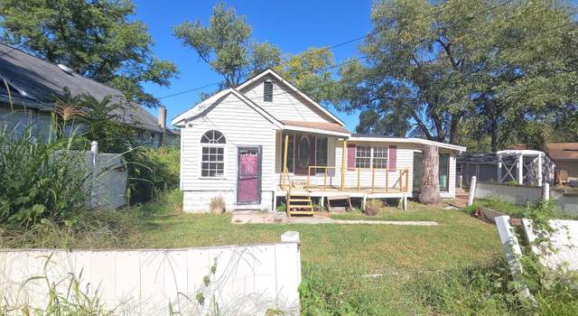 Photo of 15 Beach Rd, Glen Burnie, MD 21060