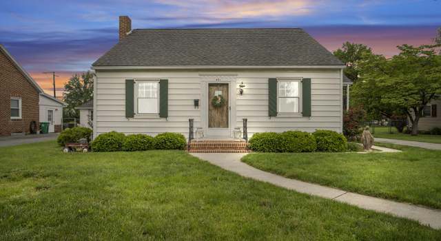 Photo of 451 C St, Carlisle, PA 17013