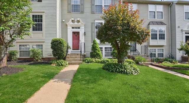 Photo of 14617 Woodspring Ct, Centreville, VA 20120