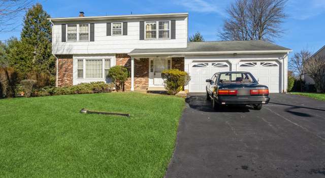 Photo of 68 Colleen Cir, Ewing, NJ 08628