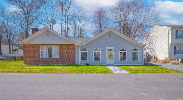 Photo of 5984 2nd St, Deale, MD 20751