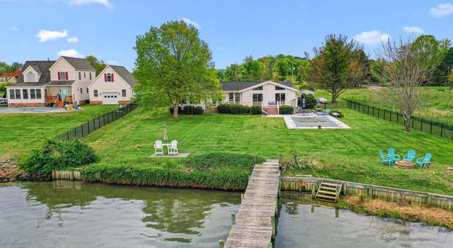Photo of 1072 Glebe View Ln, Lottsburg, VA 22511