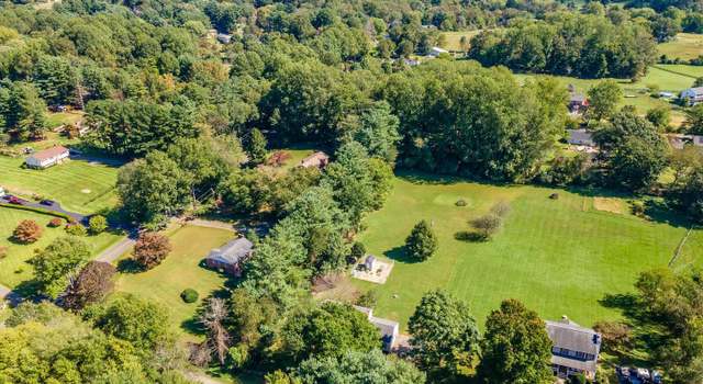 Photo of 7013 Skyland Dr, Warrenton, VA 20187