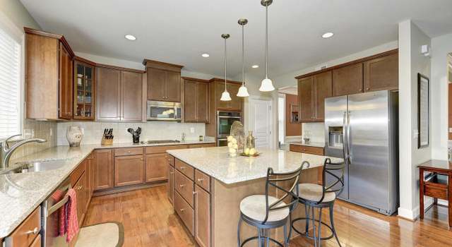 Photo of 5691 Spriggs Meadow Dr, Woodbridge, VA 22193