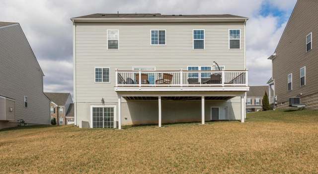 Photo of 5691 Spriggs Meadow Dr, Woodbridge, VA 22193