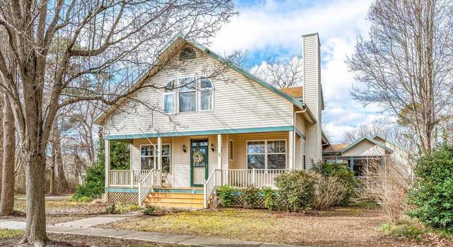 Photo of 1 Cromwell Dr, Ocean View, DE 19970