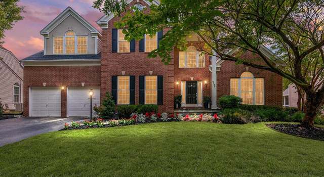 Photo of 8309 Hope Point Ct, Millersville, MD 21108